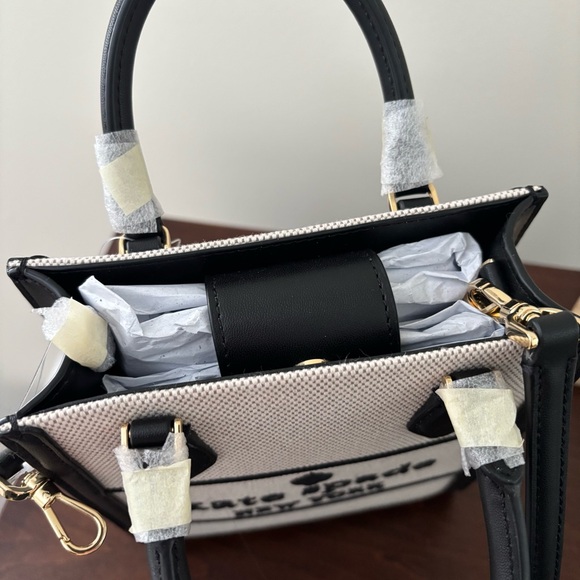 Kate Spade Ellie Mini Canvas Tote Crossbody - New With Tags -Structured Logo Bag - Picture 6 of 10